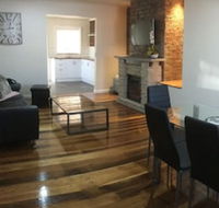 3ree Spacious  charming Apartment - Accommodation Brisbane