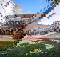 True Beachfront Beach House - Accommodation Brisbane