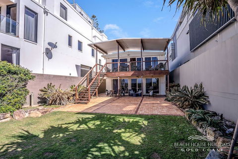 True Beachfront Beach House - Accommodation Brisbane 0