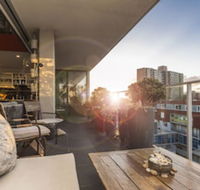Loft Penthouse With Startling City Views  Parking - Accommodation Brisbane