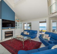 Waterfront Wonderland Foreshore Drive 41 - Accommodation Brisbane