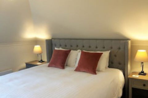 Lythgo's Row Colonial Cottages - Accommodation Brisbane 0