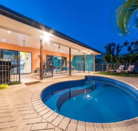 Seaside Hideaway - Hideaway Bay - Accommodation Brisbane