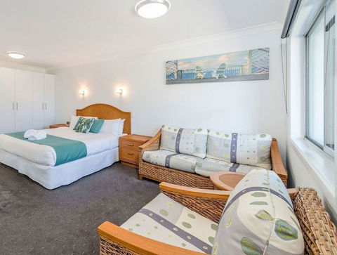 Adrift Apartments - Accommodation Brisbane 6