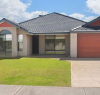 Lifes a Beach - Accommodation Brisbane