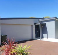 Endless Summer - Accommodation Brisbane