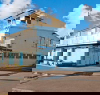 Elwood Seaside 2 Bed Retreat