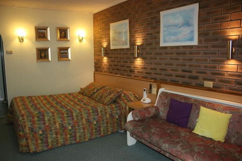 Arden Motel - Accommodation Brisbane 2