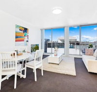 Contemporary Apartment Living - Accommodation Brisbane