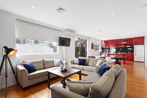 A PERFECT STAY - Manallack Apartments - Accommodation Brisbane 6