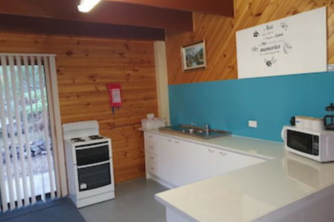 Roland B&B - Accommodation Brisbane 0
