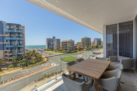 Astina Suites Forster - Accommodation Brisbane 1