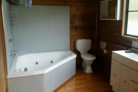 Abelia BIG SPA NO 1 Cottage - Accommodation Brisbane 5