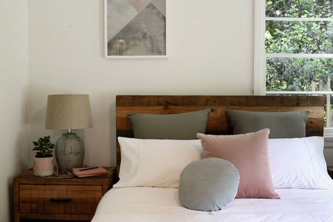 Morton Brae Luxury Cottage Sassafras - Accommodation Brisbane 1