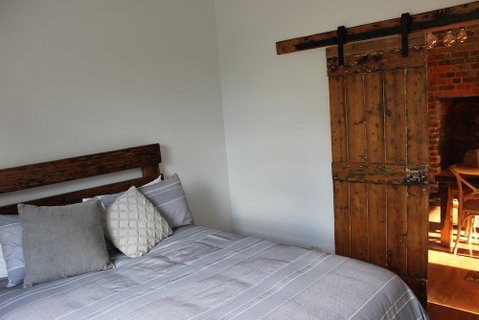 The Cottage - Accommodation Brisbane 1