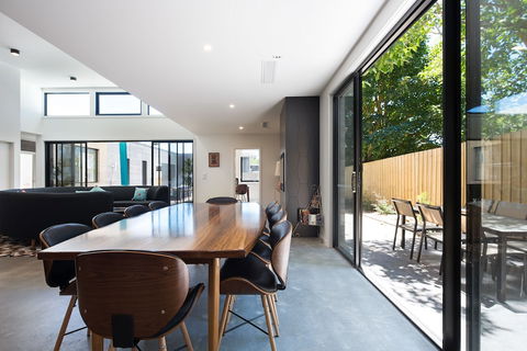 Arenas South - Accommodation Brisbane 5