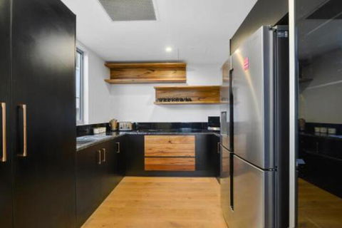 Due North Beach House - Accommodation Brisbane 2