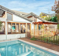 Sunny Family Beach House - Accommodation Brisbane