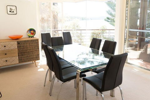 VUES At Salamander Bay - Accommodation Brisbane 5