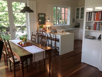 Malvern - Accommodation Brisbane 6