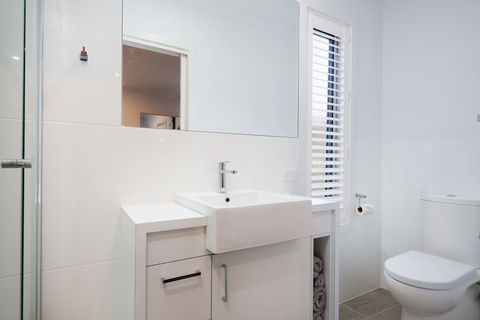 Albury Yalandra Apartment 3 - Accommodation Brisbane 2