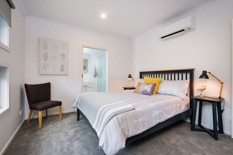 Albury Yalandra Apartment 3 - Accommodation Brisbane 1