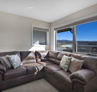 T-Bar on Twynam - Accommodation Brisbane