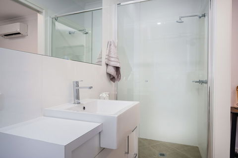 Albury Yalandra Apartment 2 - Accommodation Brisbane 3