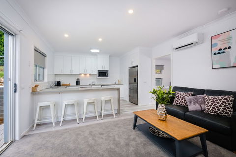 Albury Yalandra Apartment 2 - Accommodation Brisbane 4
