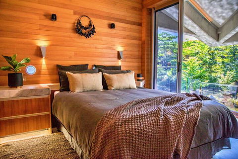 Alkira Award Winning Luxury Holiday Home - Accommodation Brisbane 7