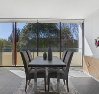 HomeHotel Brand New Ultra Luxe Apartment - Accommodation Brisbane