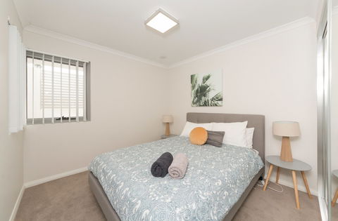 Lakeview Suites - Accommodation Brisbane 1