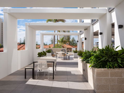 Premium Ocean View Apartment By Serain Residences - Accommodation Brisbane 0