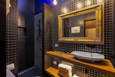BANK192 - Accommodation Brisbane 4