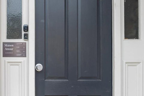 Celestial Suite - Accommodation Brisbane 2