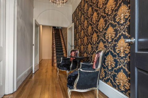 Celestial Suite - Accommodation Brisbane 5