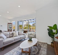 HomeHotel Luxurious 3 bedrooms - Accommodation Brisbane