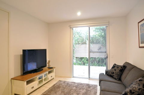 LA MER Centrally Located Free Wifi - Accommodation Brisbane 2