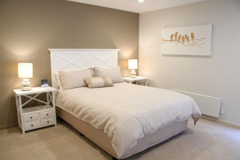 LA MER Centrally Located Free Wifi - Accommodation Brisbane 0