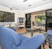 The Mediterranean Beachfront Groundfloor Apartment - Accommodation Brisbane