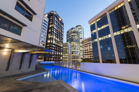 CBD African Charm, Story Bridge & River Views - Accommodation Brisbane 1