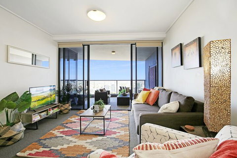 CBD African Charm, Story Bridge & River Views - Accommodation Brisbane 3