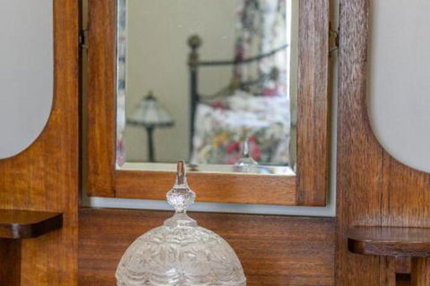Sargeants & Armoury Cottages 1823 - Accommodation Brisbane 3