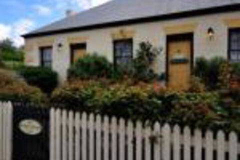 Sargeants & Armoury Cottages 1823 - Accommodation Brisbane 0