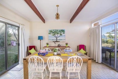 Mollymook Beach Units #7 - Accommodation Brisbane 3