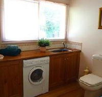 Australian Home Away at Eltham Venn Cottage - Accommodation Brisbane