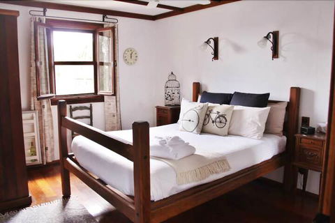The Table Guesthouse - Accommodation Brisbane 4