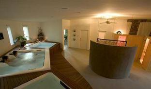 Aquador Retreat - Accommodation Brisbane 5