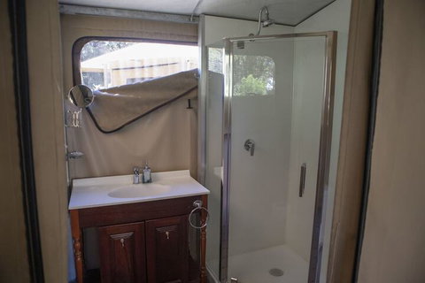 Castaways Moreton Island - Accommodation Brisbane 2