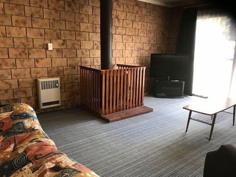 Kellraine Holiday Units - Accommodation Brisbane 2